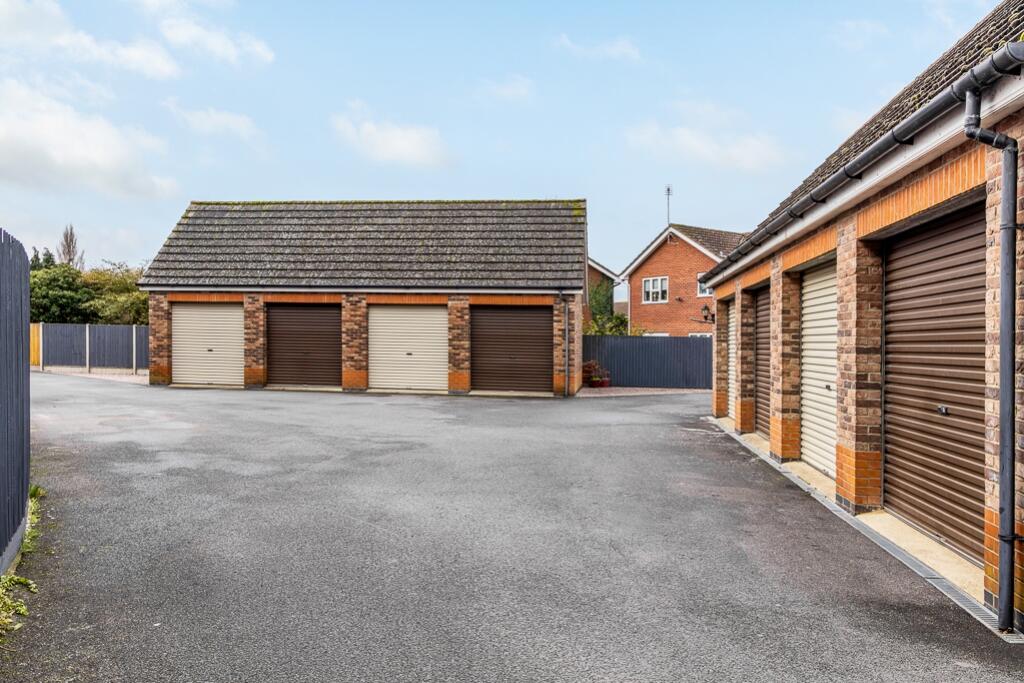 17 Abbots Crescent (Spalding)-10