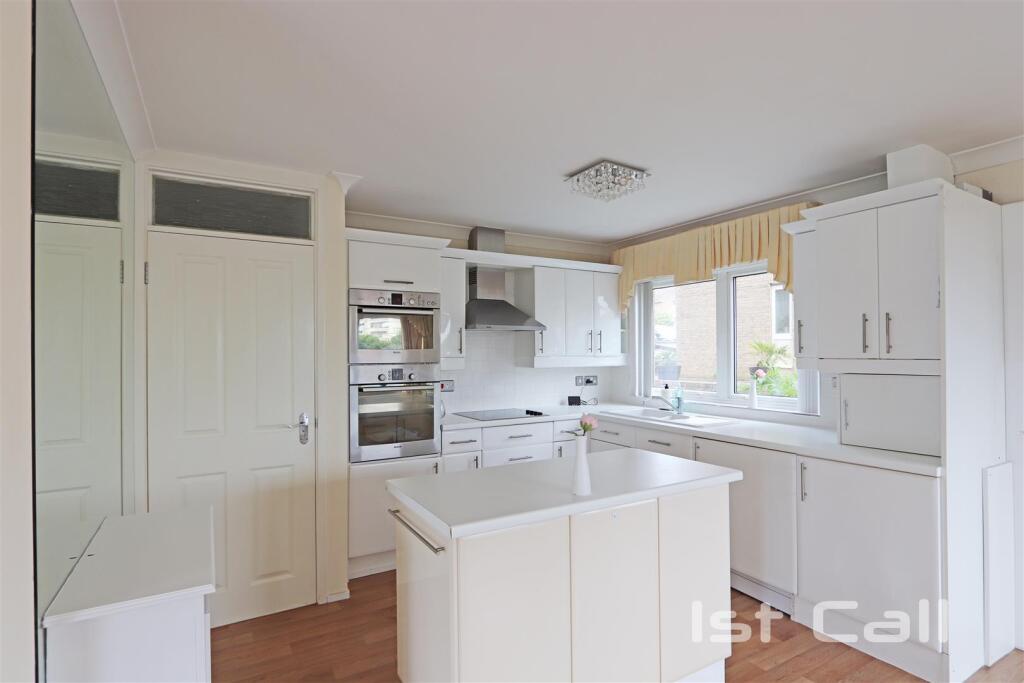 Kitchen.jpg