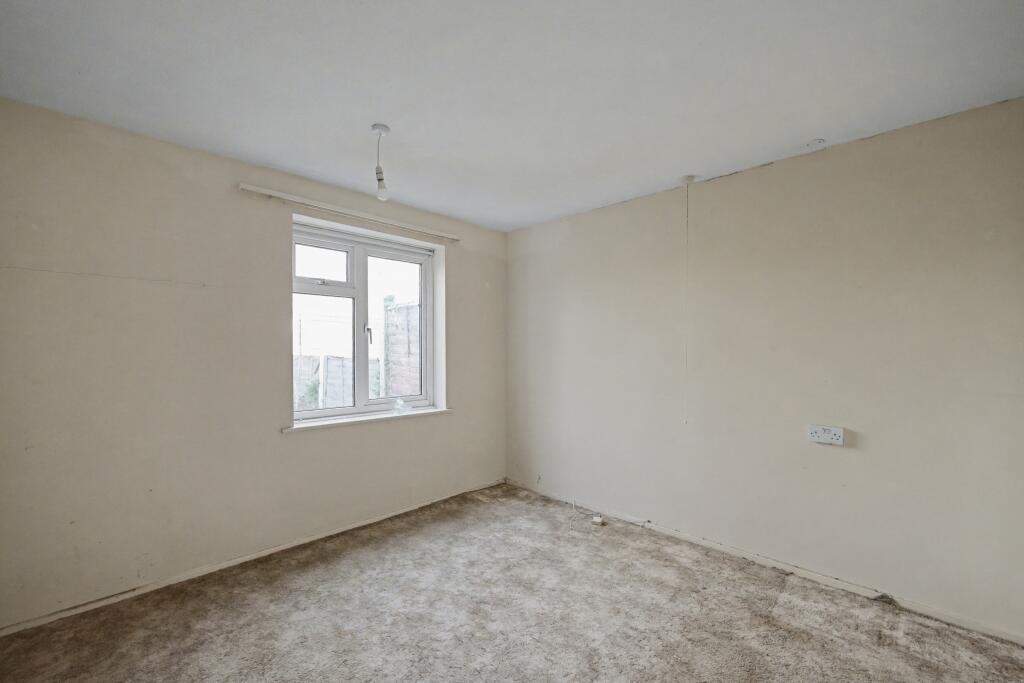 137 Lime Kiln, Royal Wootton Bassett, Wiltshire SN4 7HQ