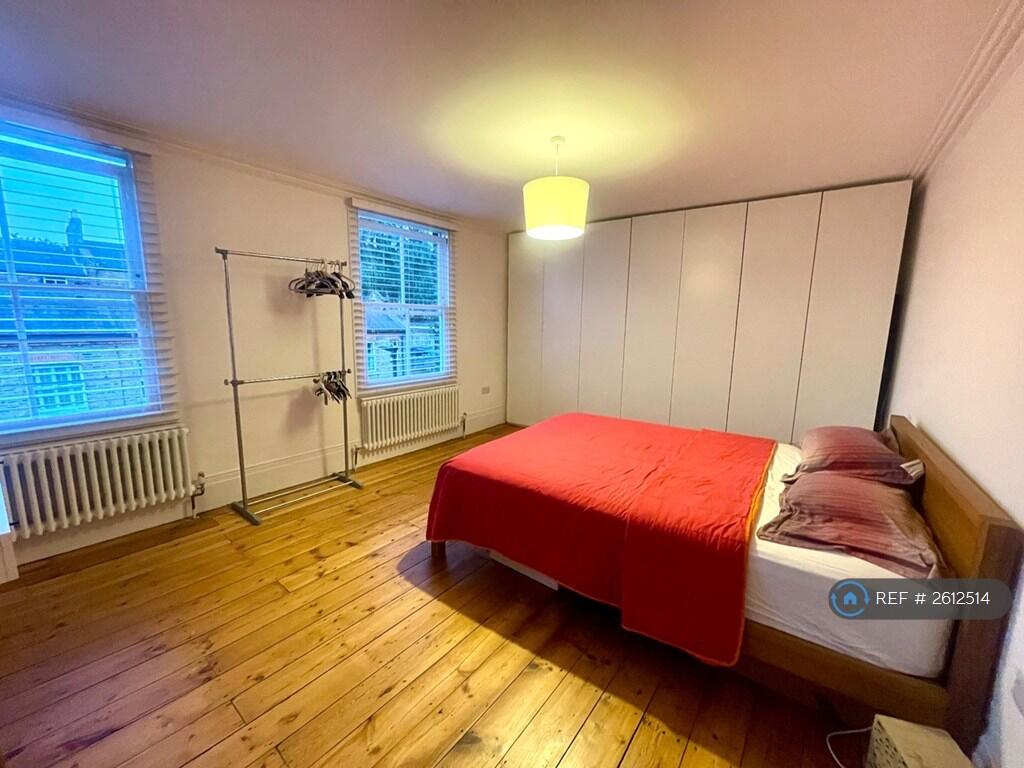 4h Bedroom