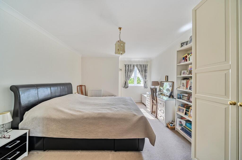 Davidson Frost-Wellings, DFW, Bartholomew Court, B