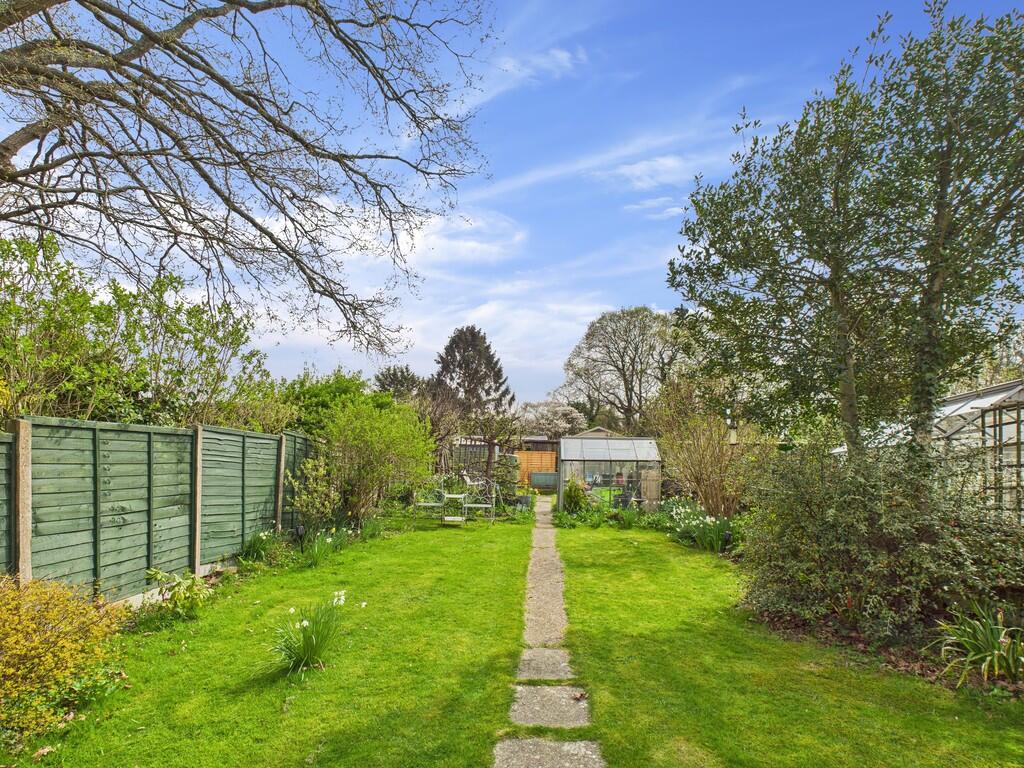 CAM05068G0-PR0014...