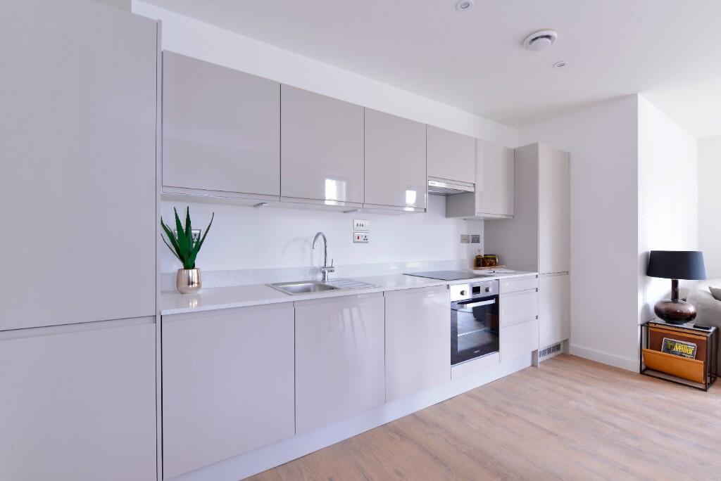Show flat