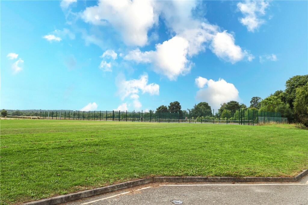 Communal Grounds