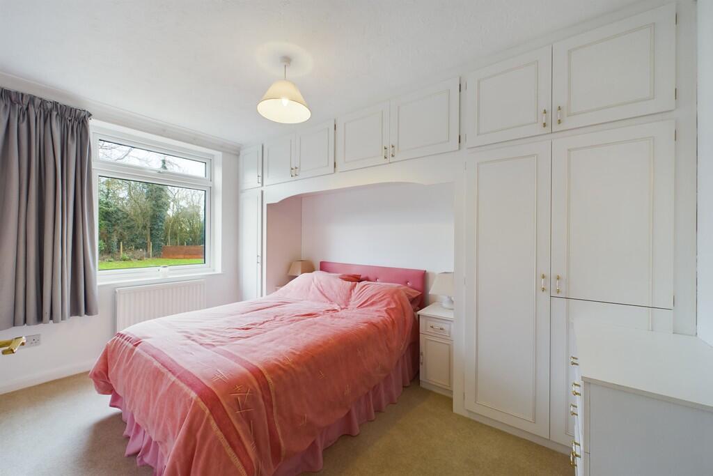 CAM01689G0-PR0440...