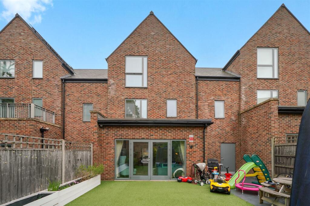5 Irwin Close - 35vEHnXDV3zauCfOrSfO.jpg