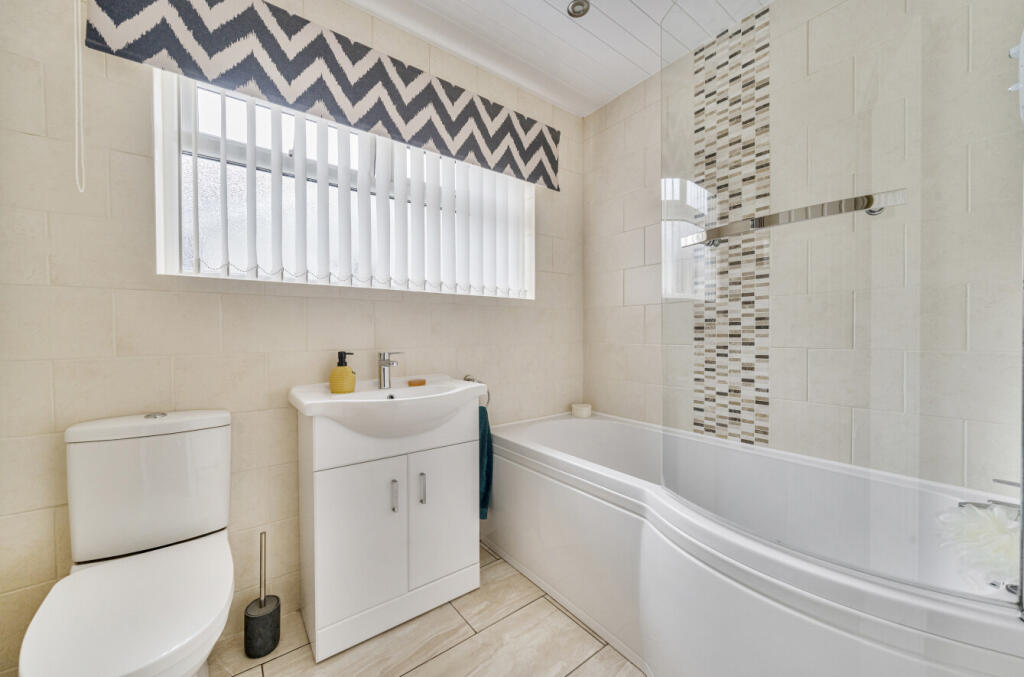 1313764-13-685aaf...