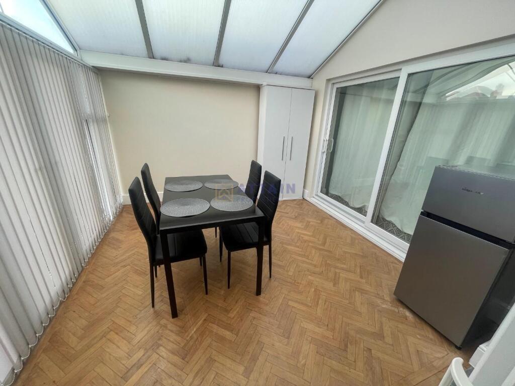 Living or Dining Room.jpg