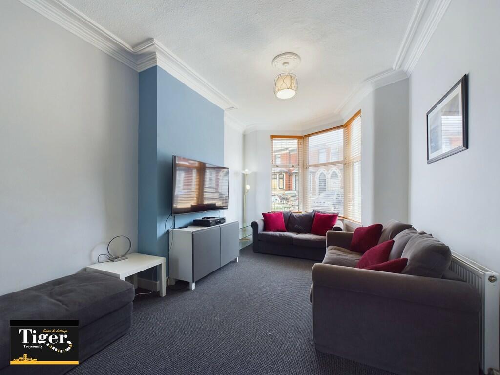 CAM03440G0-PR0036...