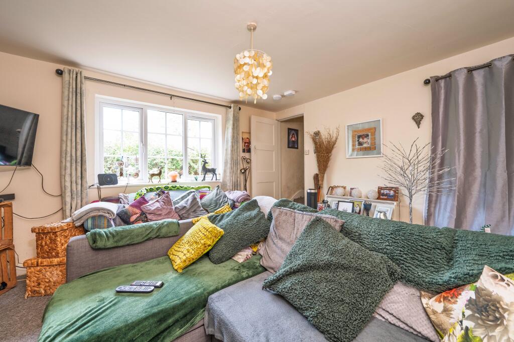 1-4 Greenlands Cottages, Ashorne, Warwick CV35 9AB