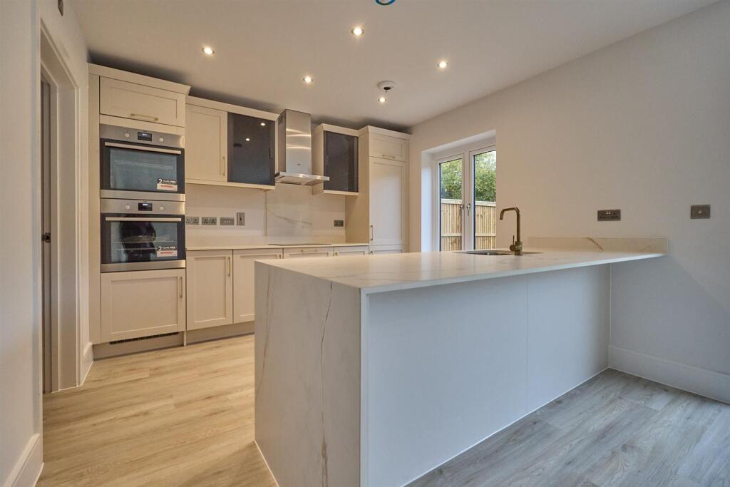 Open plan Living Dining kitchen to rear