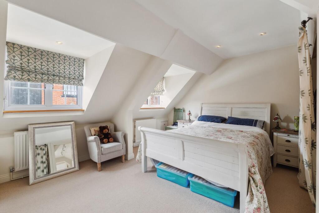 87744_The Old Forge 13 Guilder Lane(20).jpg