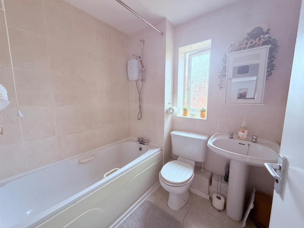 PHOTO-2025-08-14-13-33-51 (4).jpg