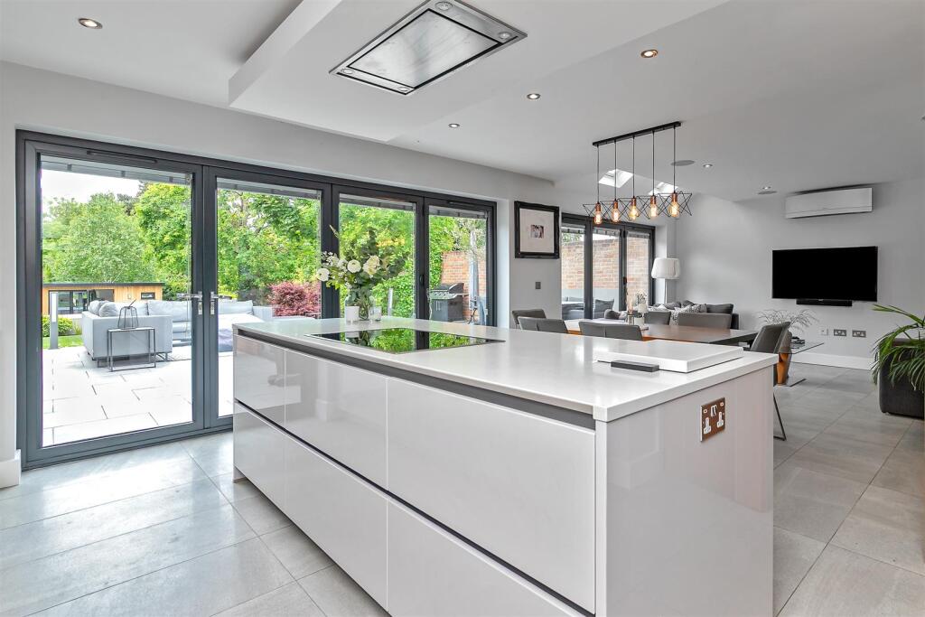 346LondonRoad-15.jpg