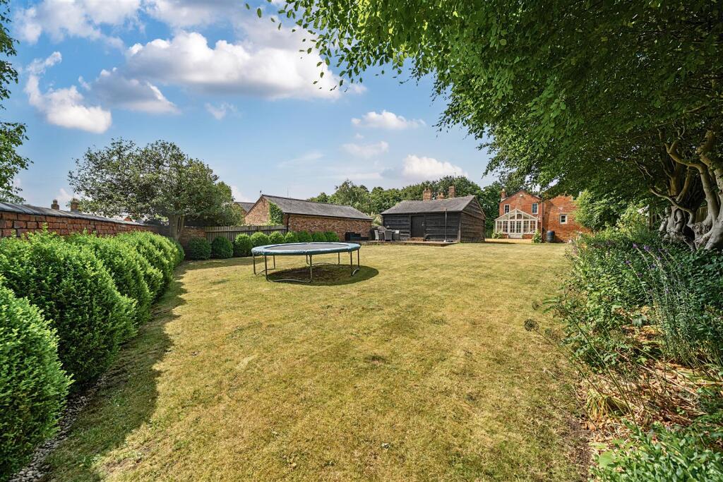 The Beeches, 5 High Street, Wappenham (16).JPG