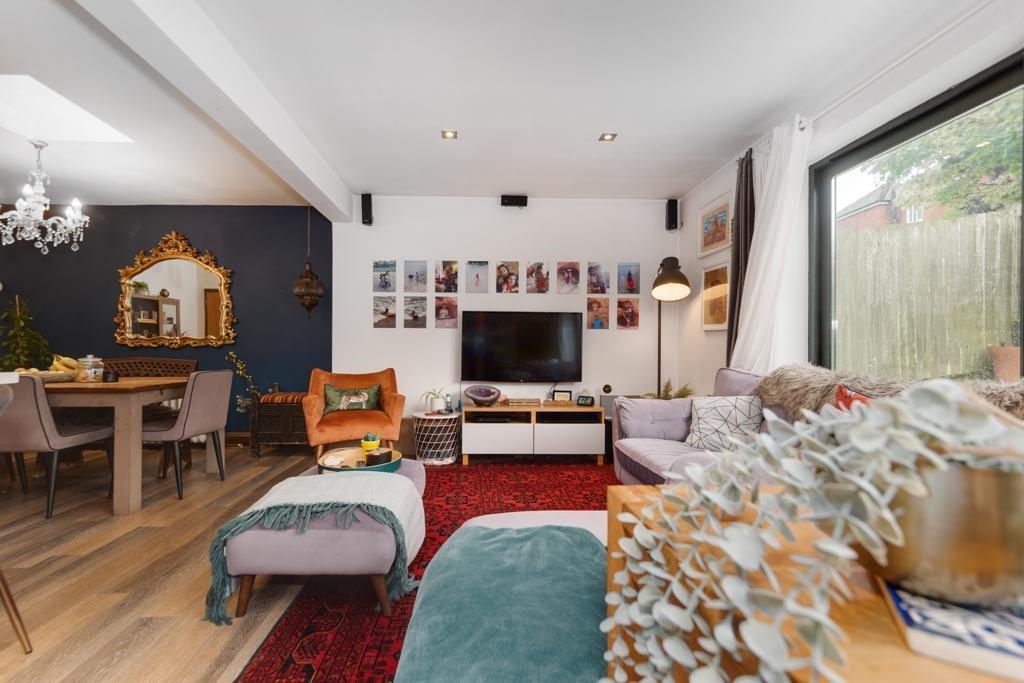 5 Glen Rise 7.jpg