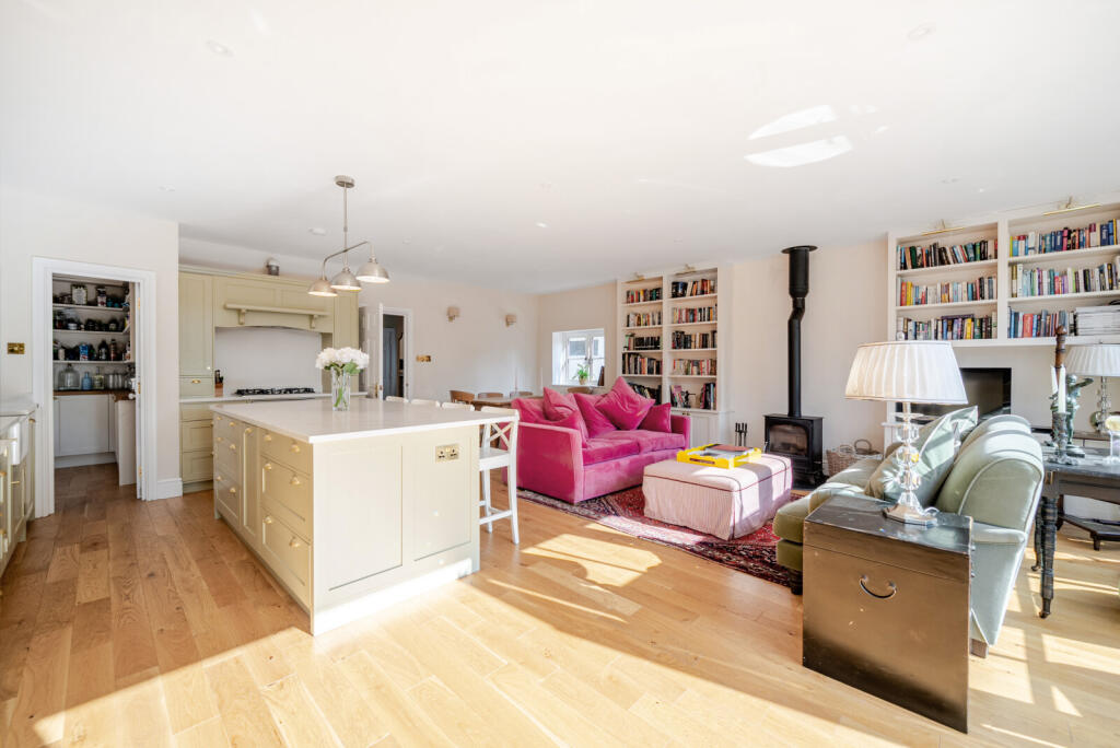 1336951-12-689efa...