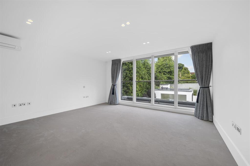 92 Copse Hil,55.jpg