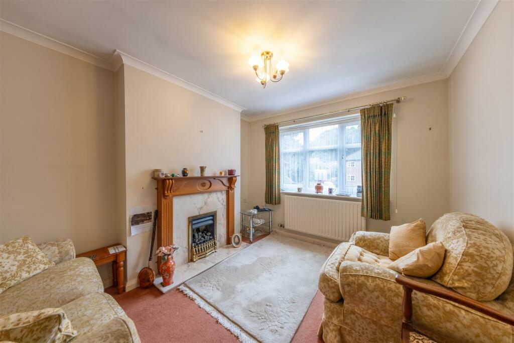 17 Rathbone Park-001.jpg