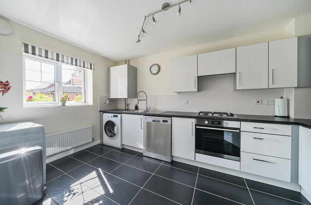 1310420-11-68518b...