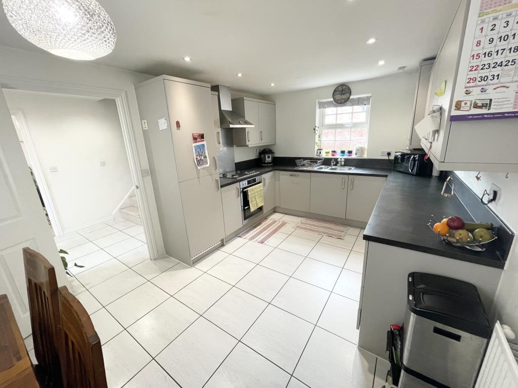 Kitchen / Diner