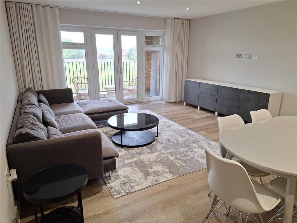 The Pavillion, Victory Gardens, Arborfield Green, Reading, Berkshire