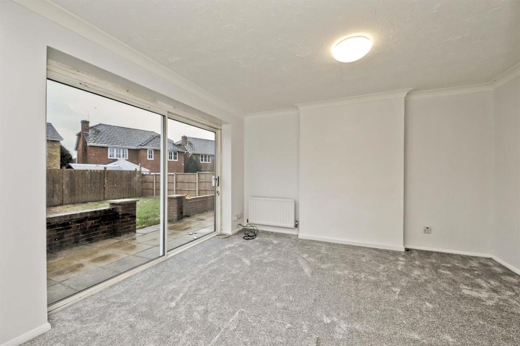 7 Broadacre Close (3)_Balanced_1.JPG