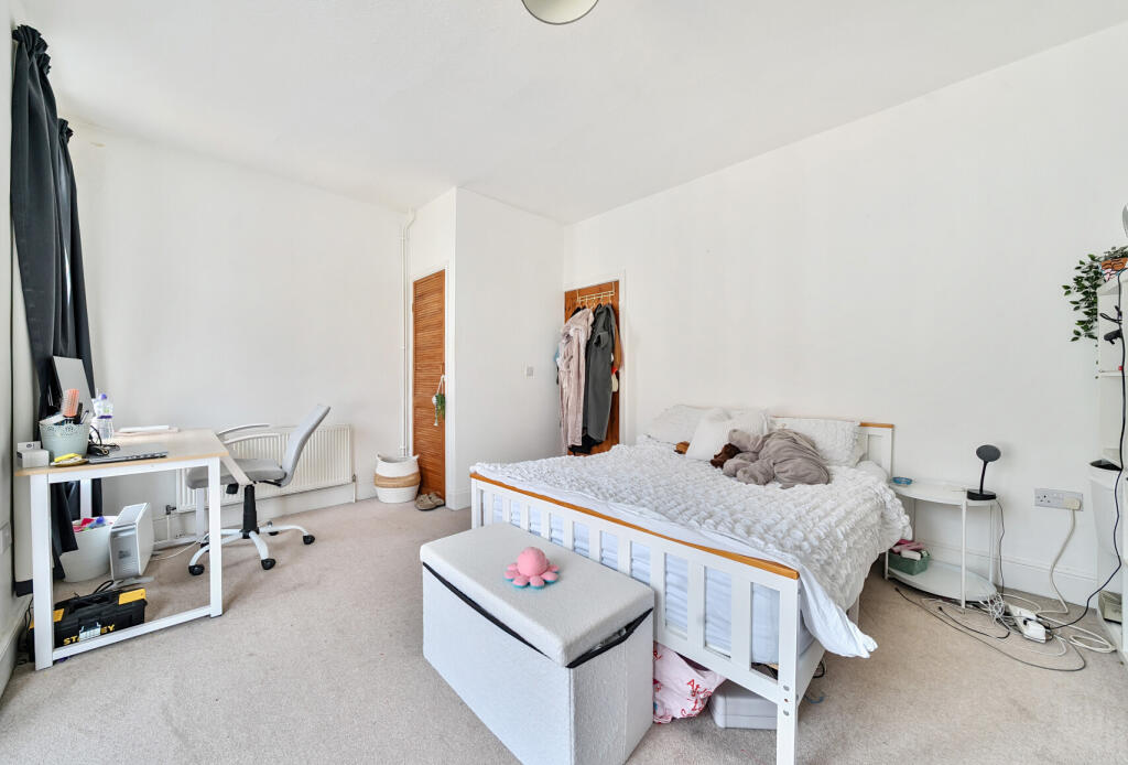 1301353-20-683978...