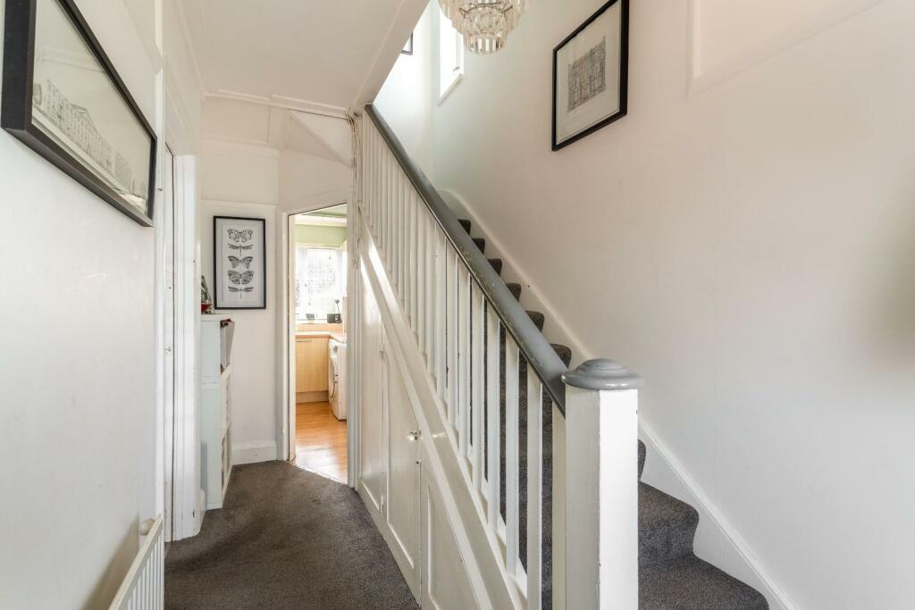 Amherst Crescent-14.jpg