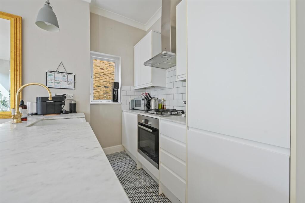 Lena Gardens - Kitchen3 (1).JPG