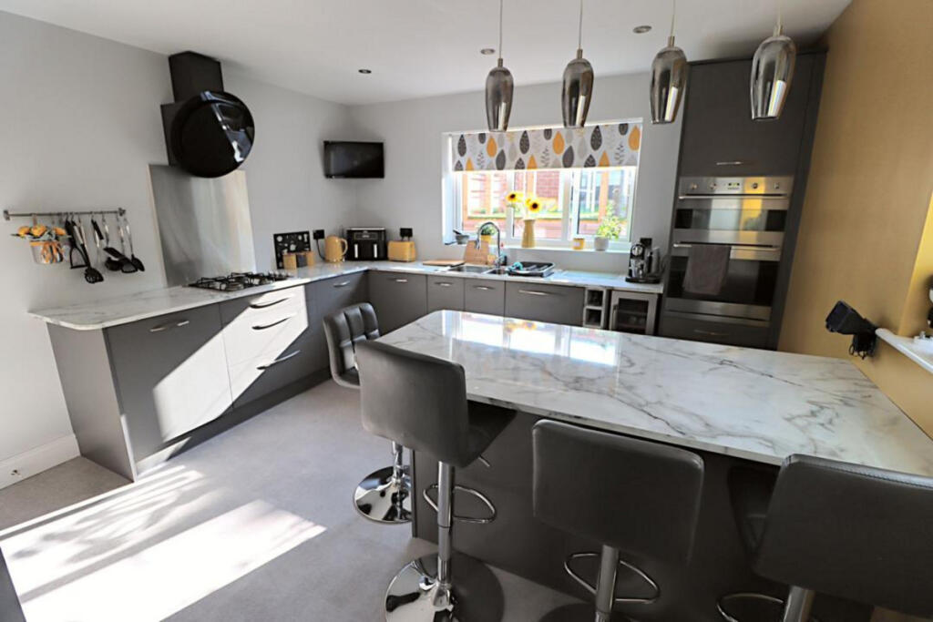 Breakfast Kitchen