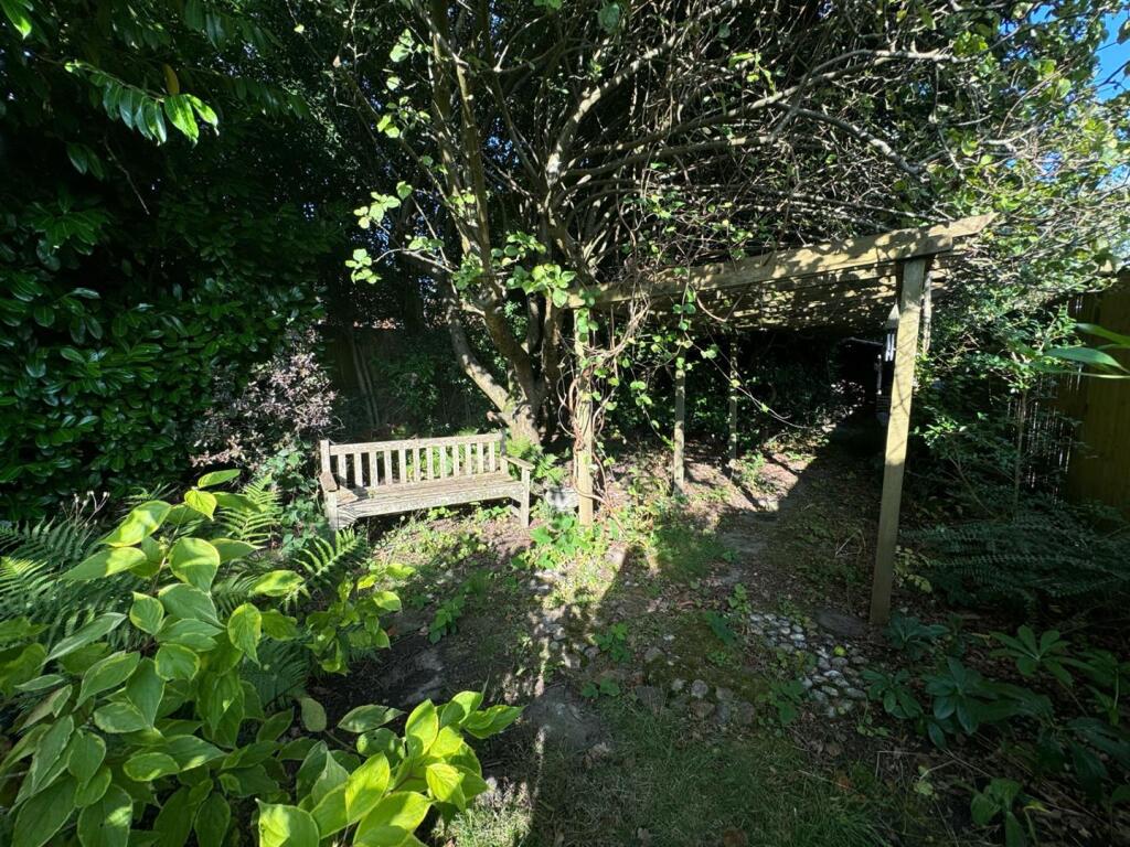 thumbnail_image1 (4).jpg