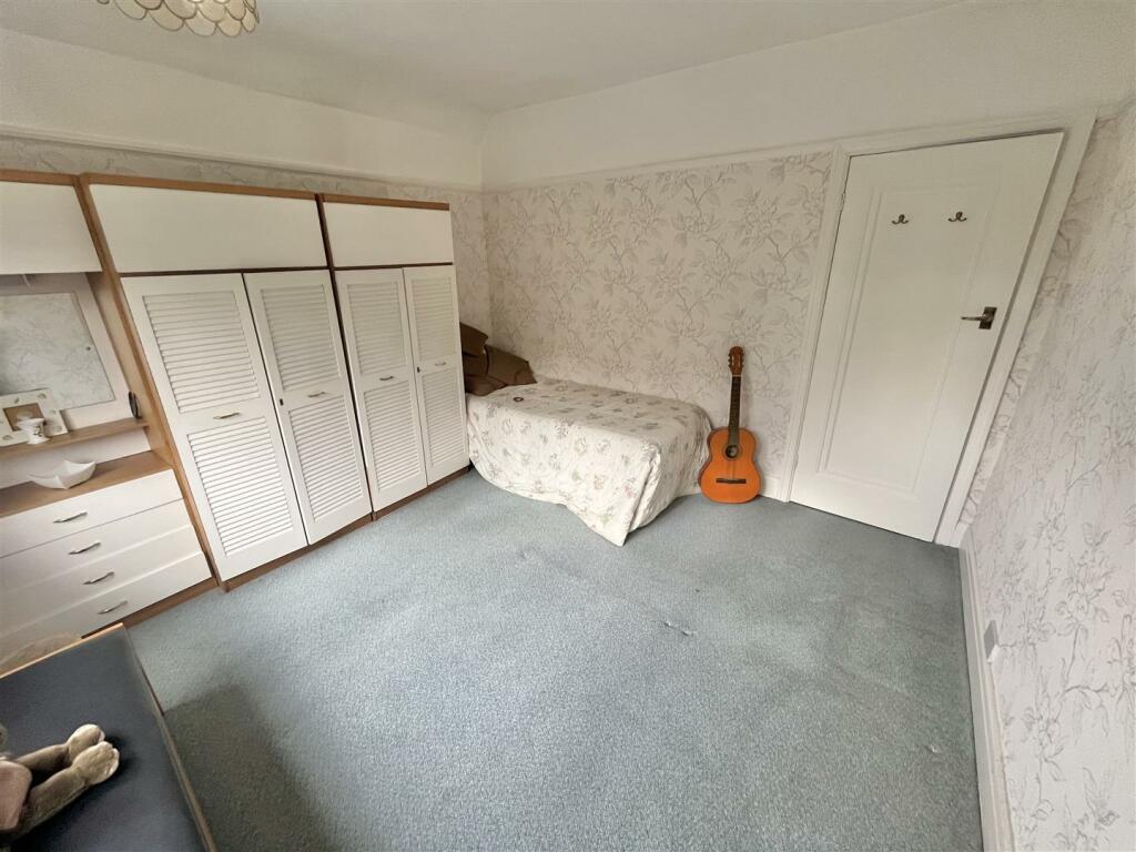 Bedroom 2 Aspect 2.jpg