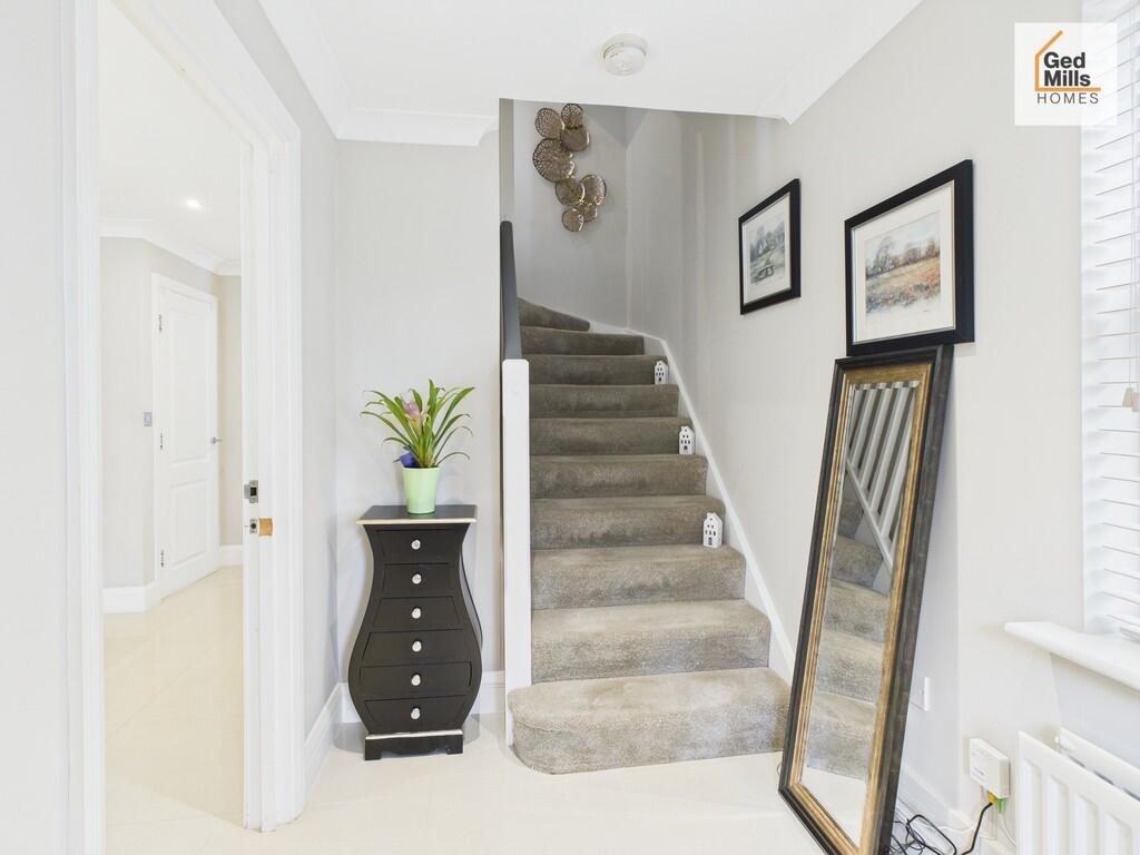ENTRANCE HALLWAY 