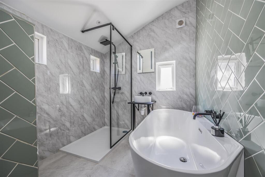 34 Daulston Road, Fratton-PorticoMarketing-SoldBy-