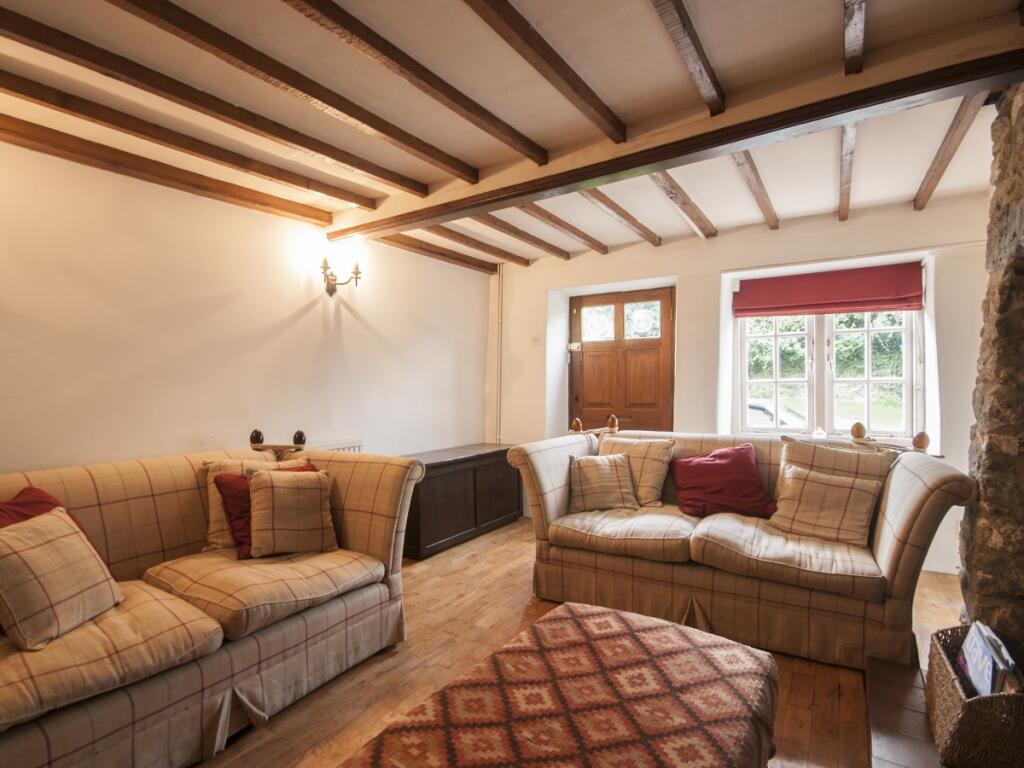 LivingRoom3