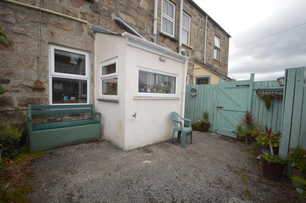 DSC_0015 (Medium).JPG