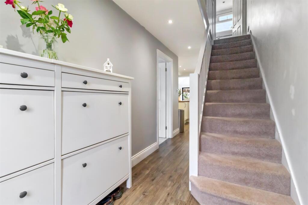 Rodean Road 68-016.jpg