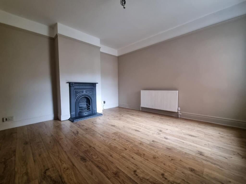 Dining Room (3)