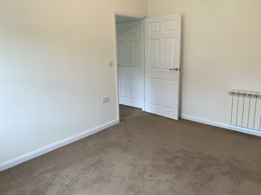 Bedroom.jpg