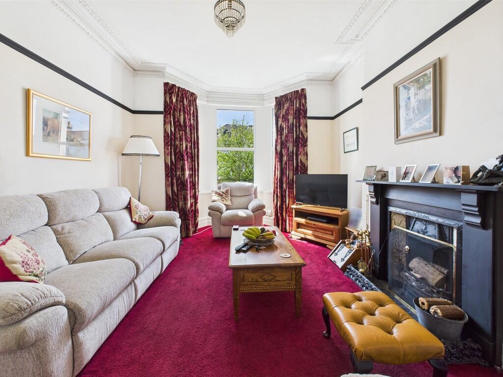 CAM03974G0-PR0140...