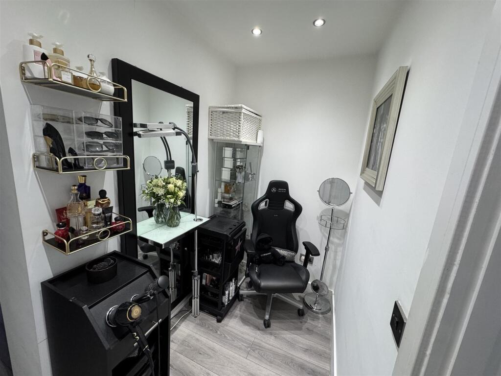 Makeup Room