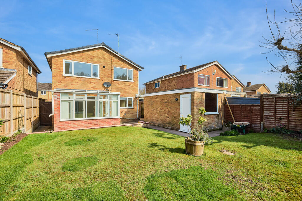 Edward Knight 202...