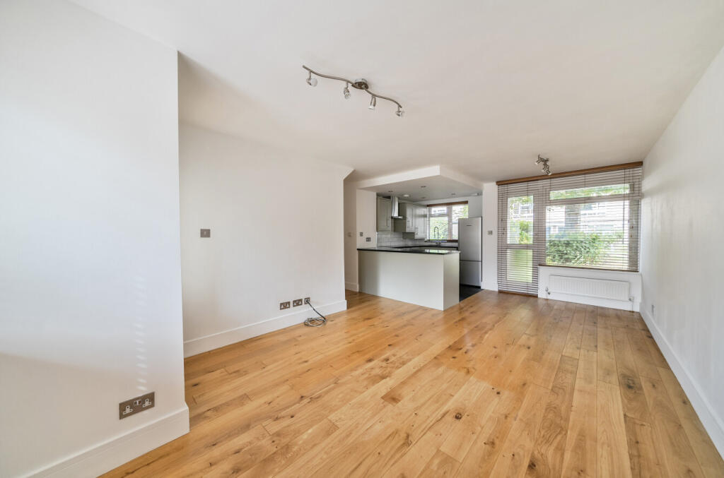 1353973-9-68c188b...