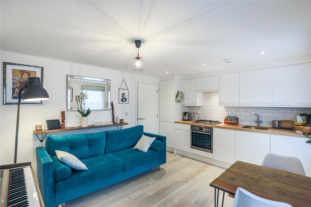 Living Room/Kitchen