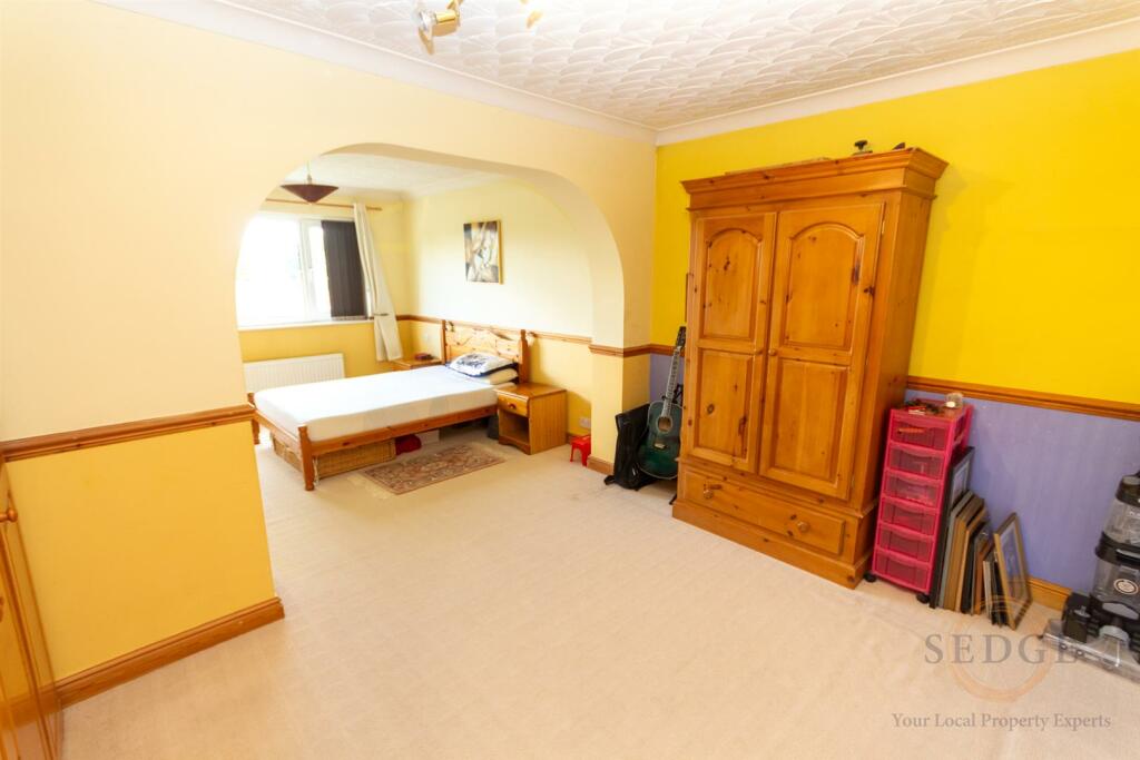 56 bourne ropad -01.jpg