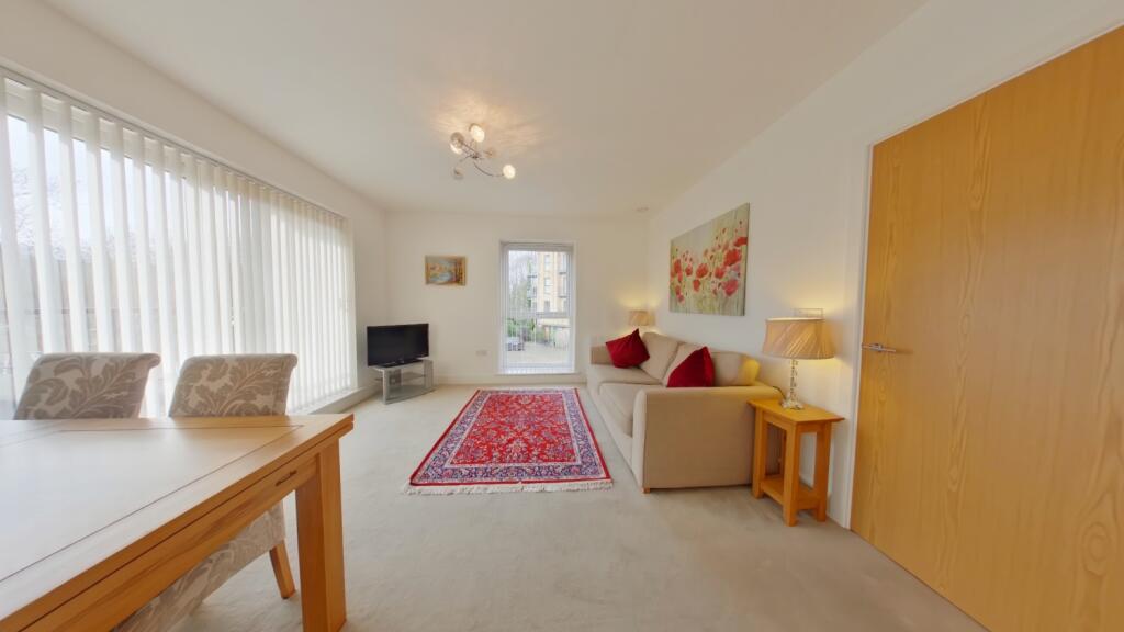 Open Plan Living Room  -  Kitchen