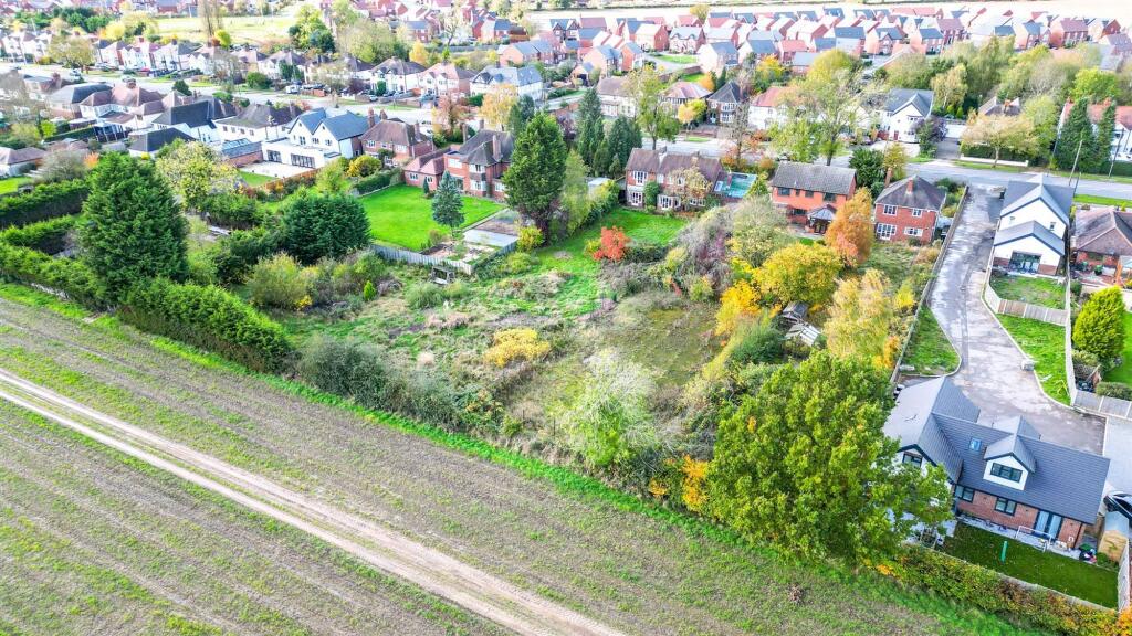 The Long Shoot - Image_-23.jpg