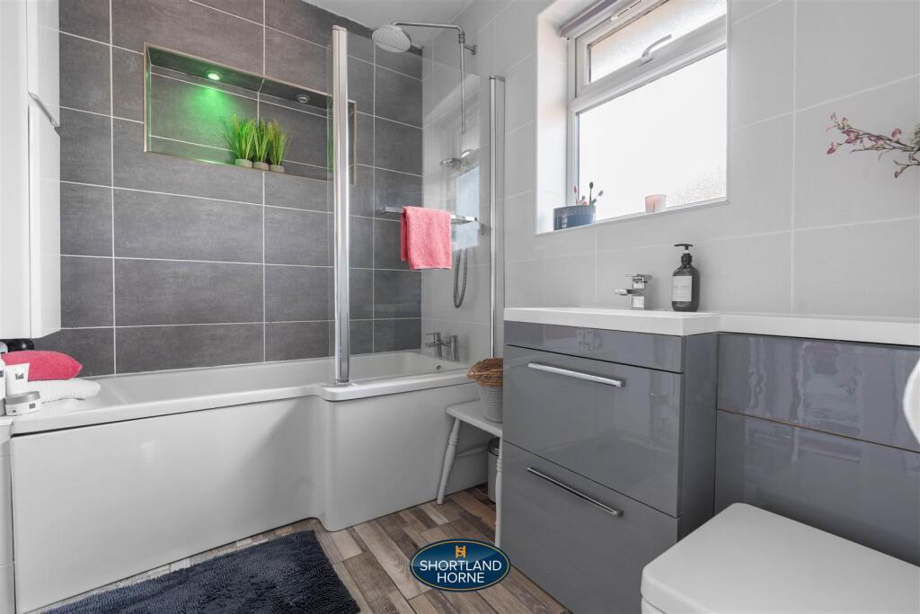 141 Ash Green Lane (11 of 42).jpg