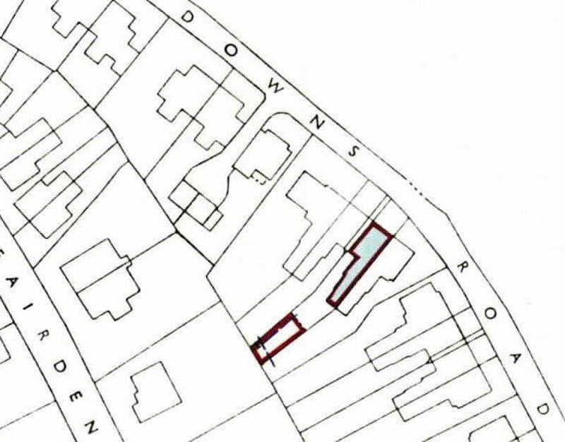 TITLE PLAN SHOWING FLAT &amp; GARDEN